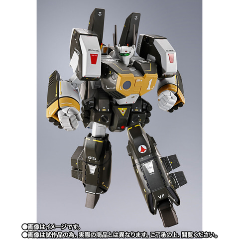 DX超合金 初回限定版VF-1S バルキリー ロイ・フォッカースペシャル DX超合金 VF-1S アーマードバルキリー（ロイ・フォッカー