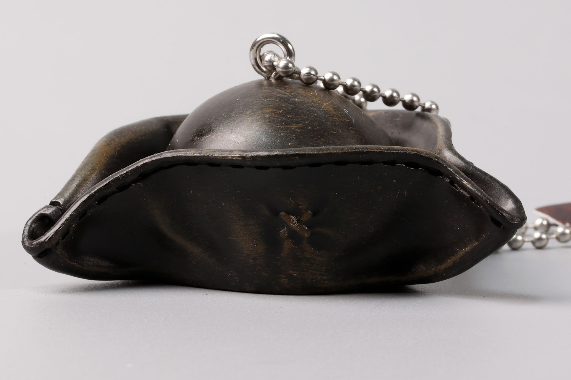 ステッチなど細部もしっかり再現されている