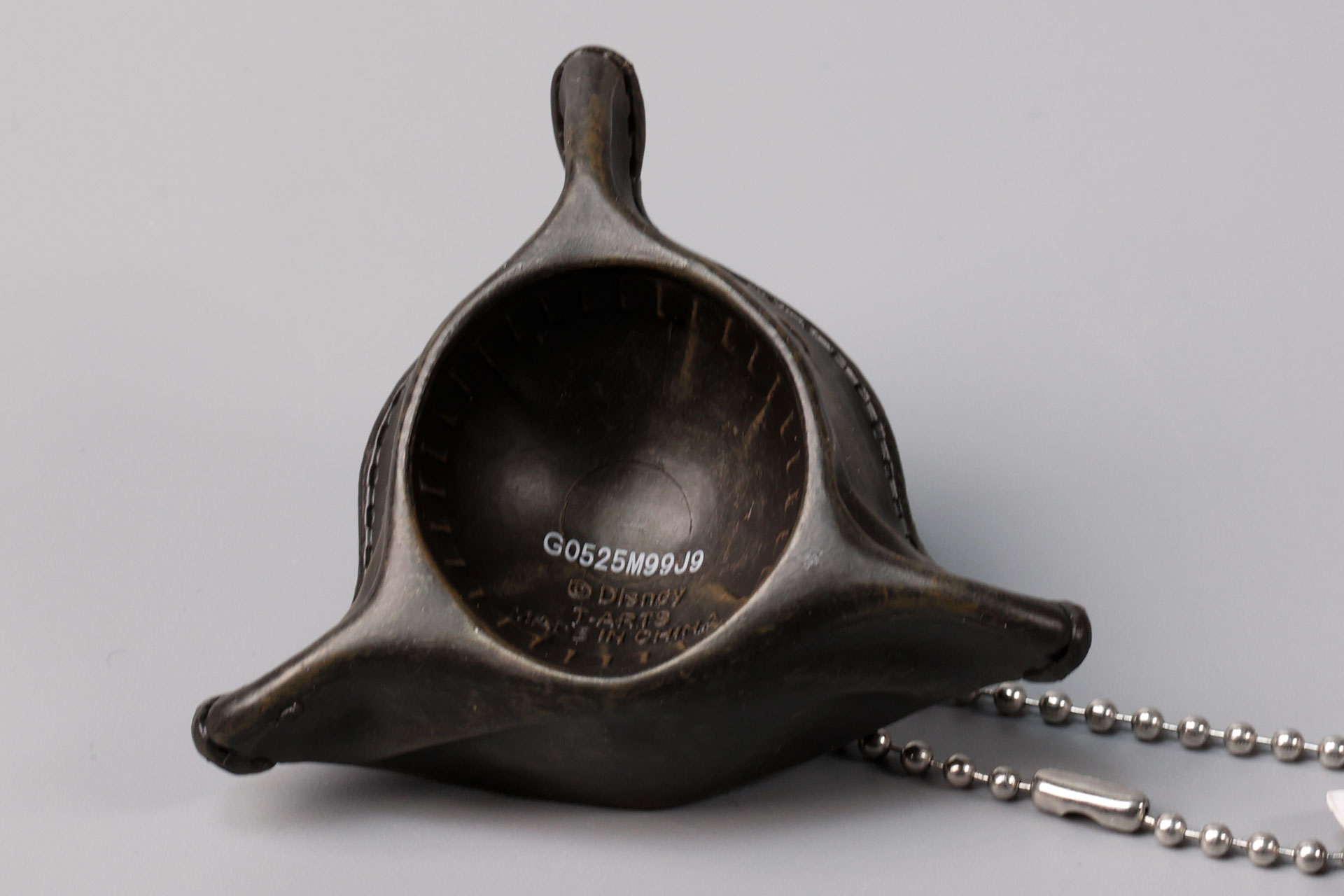 ちなみにこちらは帽子の裏側だ