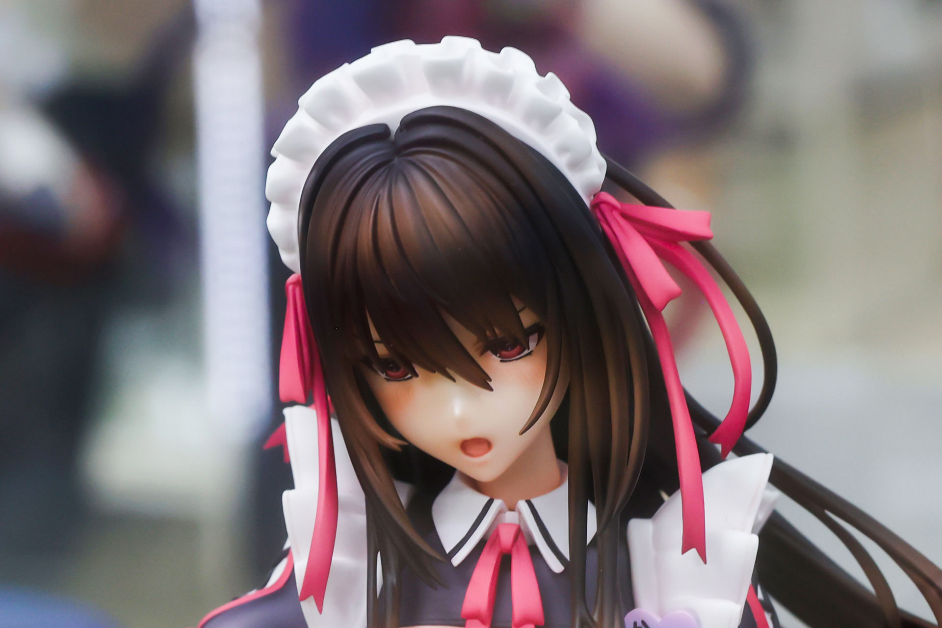 流れるような髪も美しい