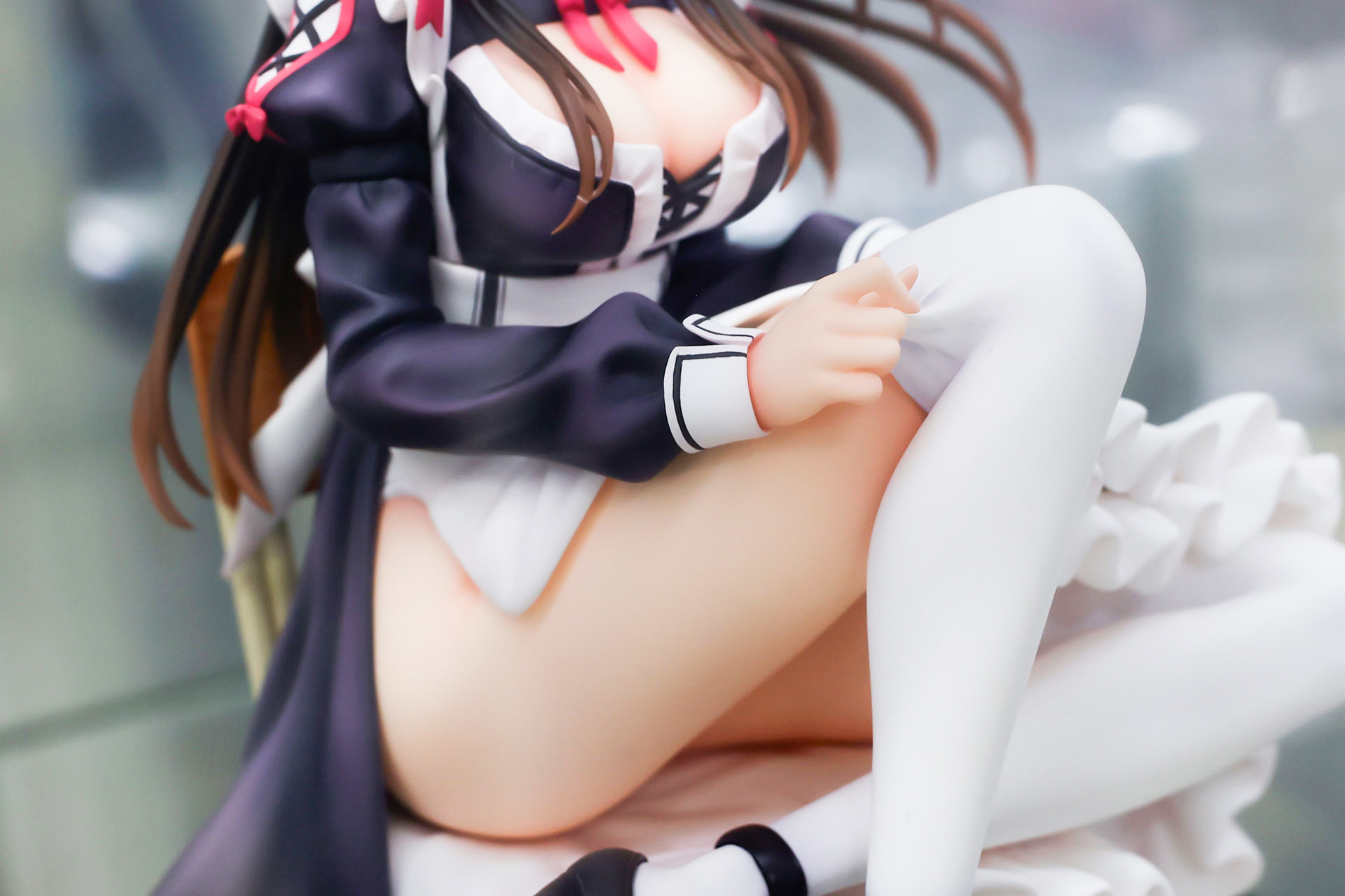 むっちりとした太ももがあらわに！