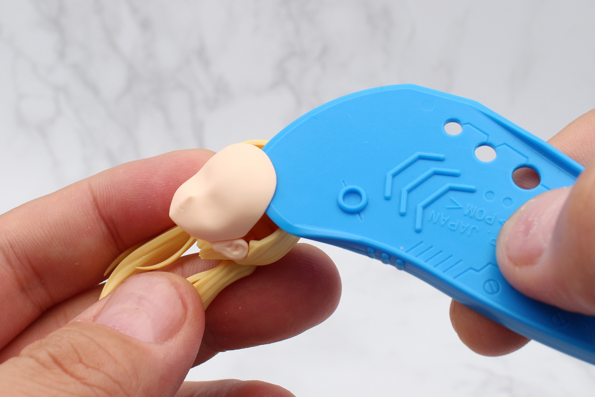 キャップなども必要ない安全性で、手軽に使えるのがいいところ