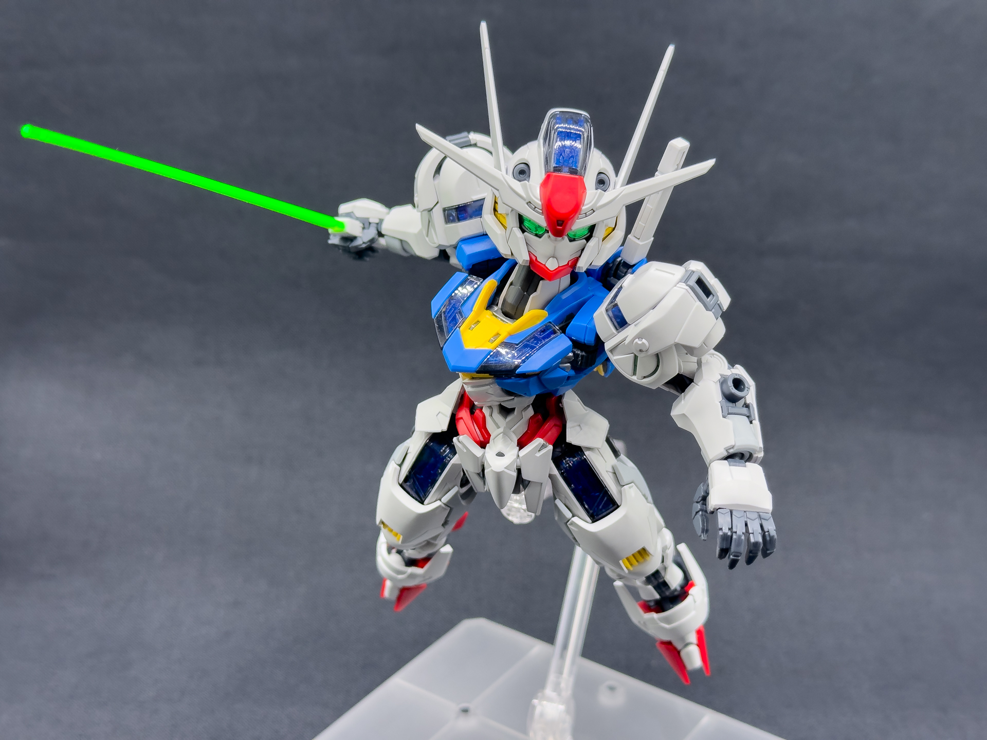 本キットでは完成後にもパーメットスコア・シックスに変更できます。