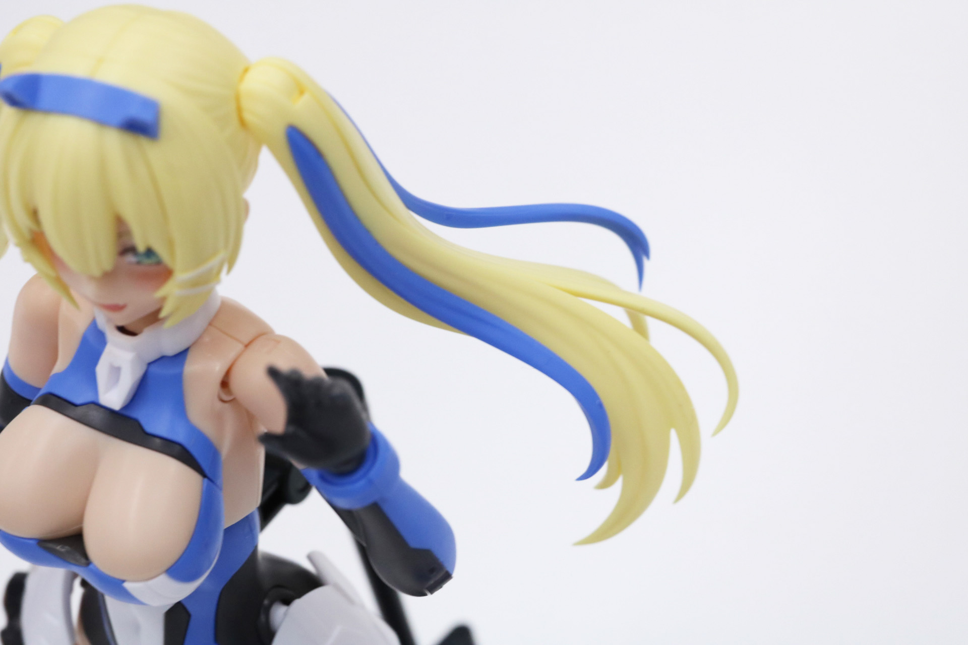 ツインテールは「ブレードライガー」を象徴するレーザーブレードを連想させる