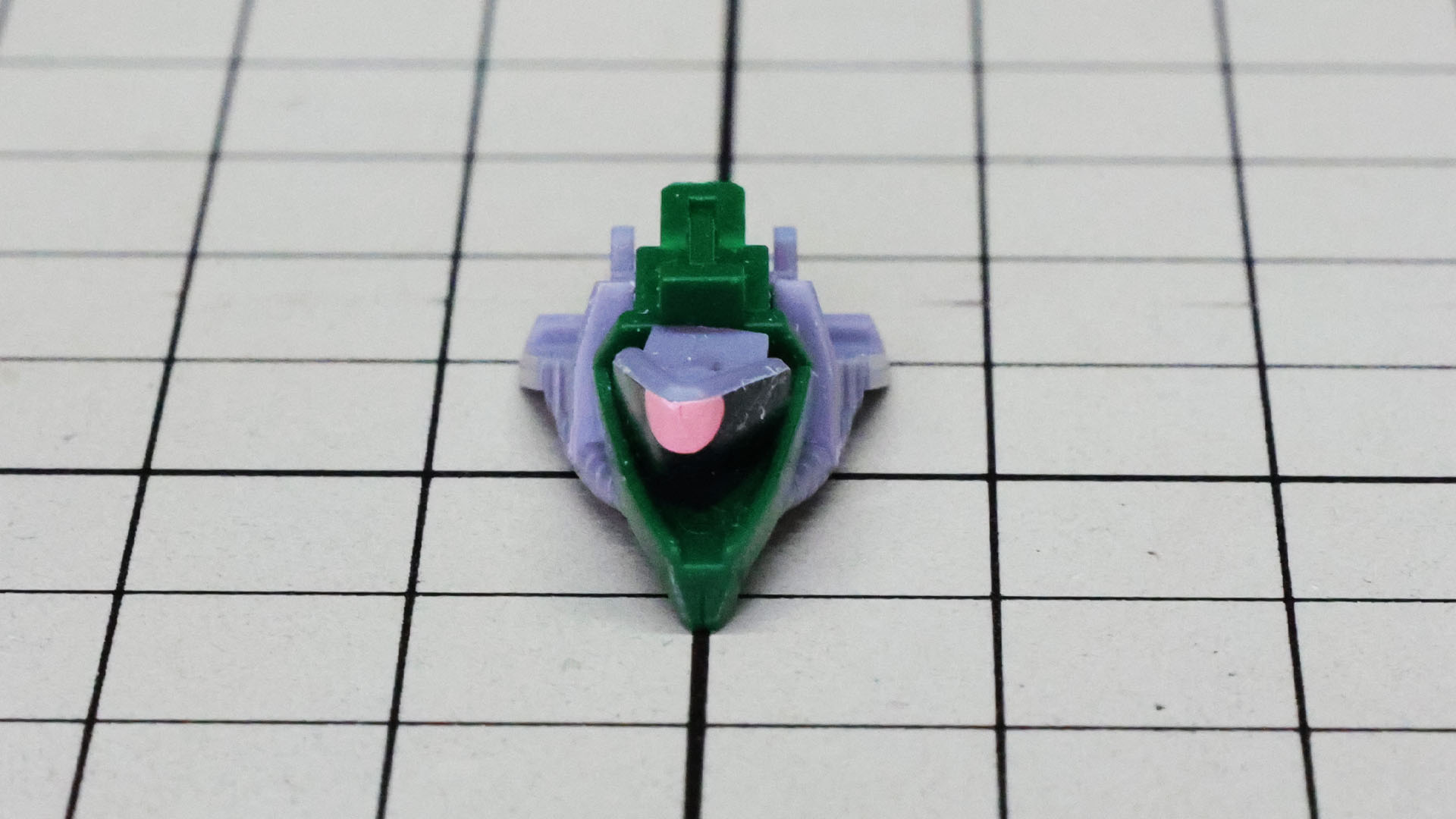 右を向いているのがわかるでしょうか