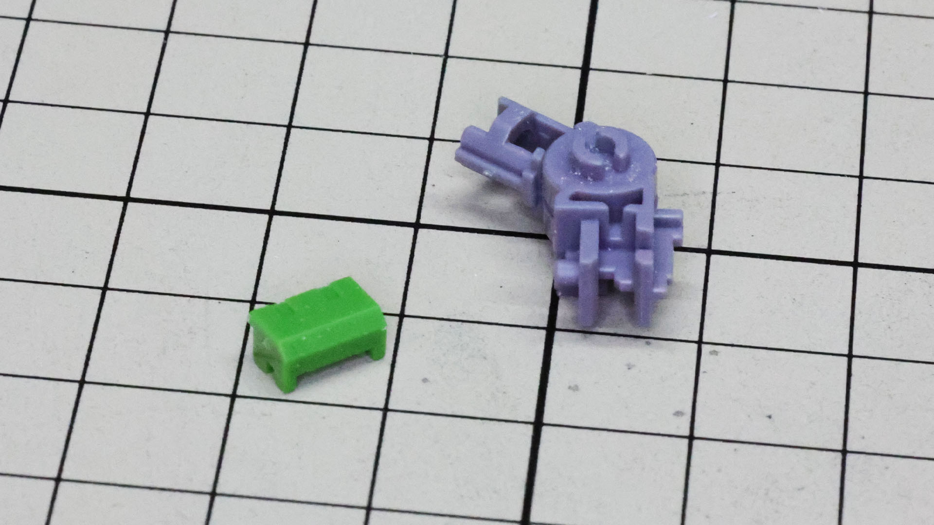 肘関節は一軸となります