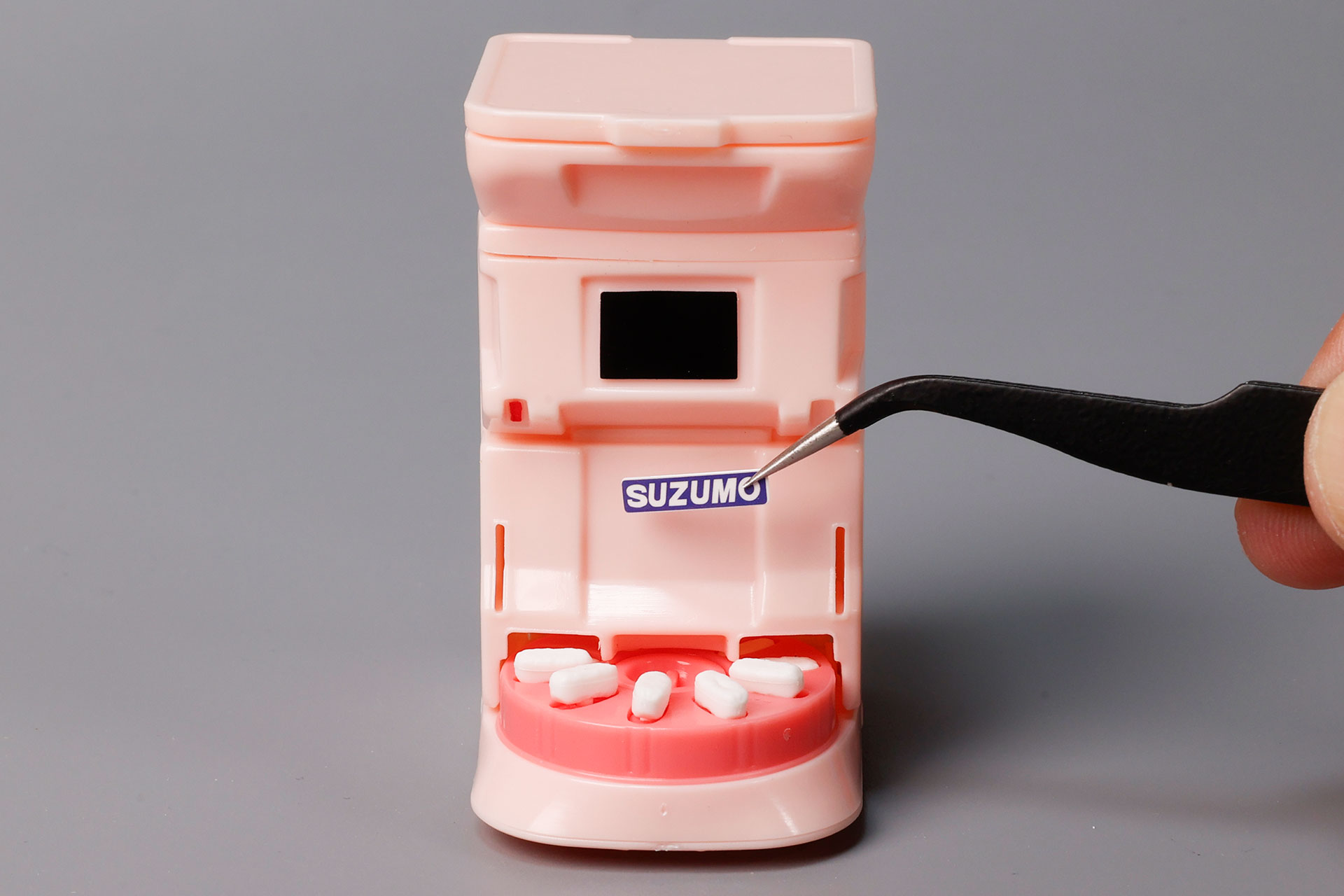 付属のシールを貼っていこう