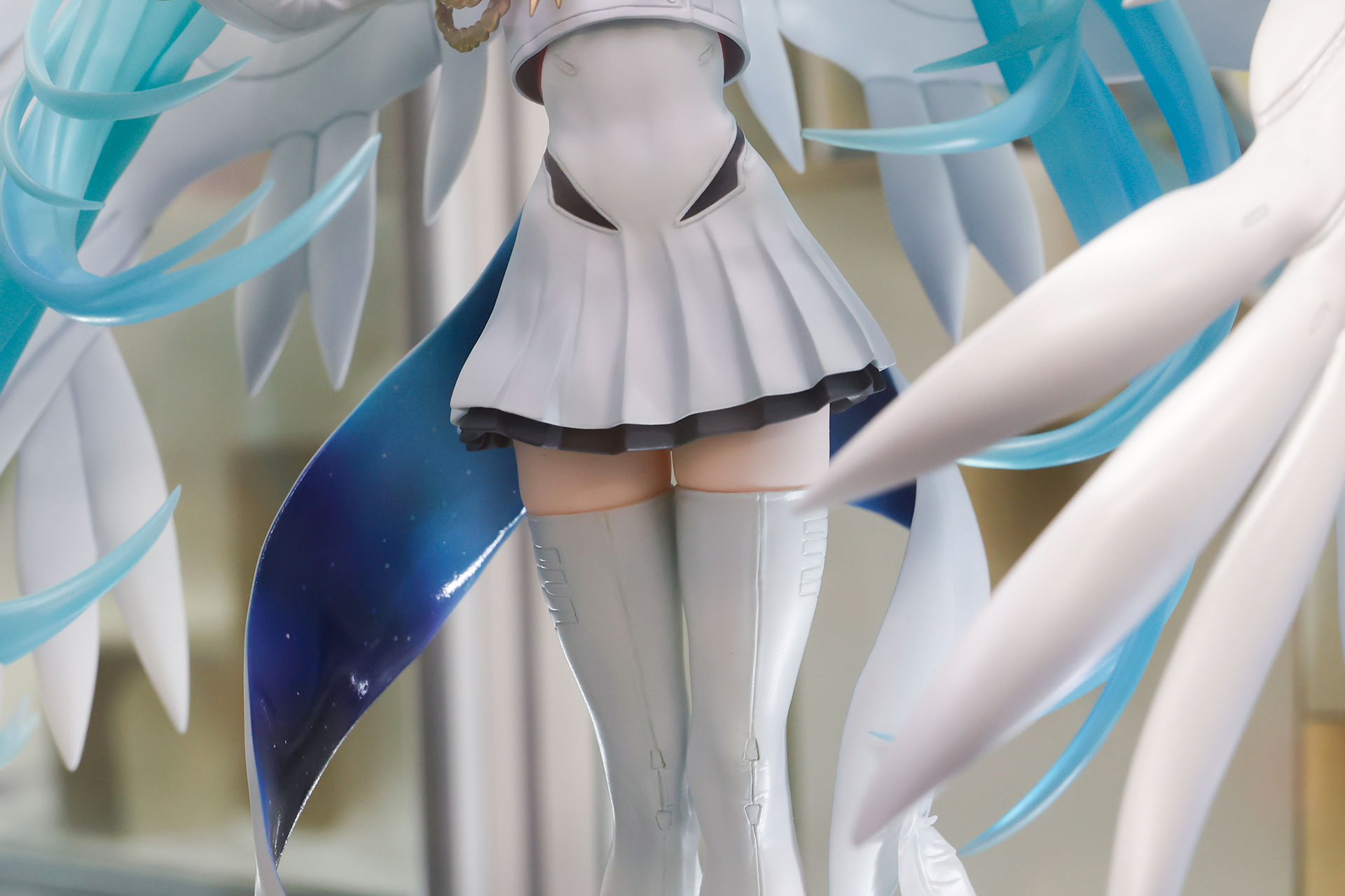 おへそ周りは少しだけセクシーだ