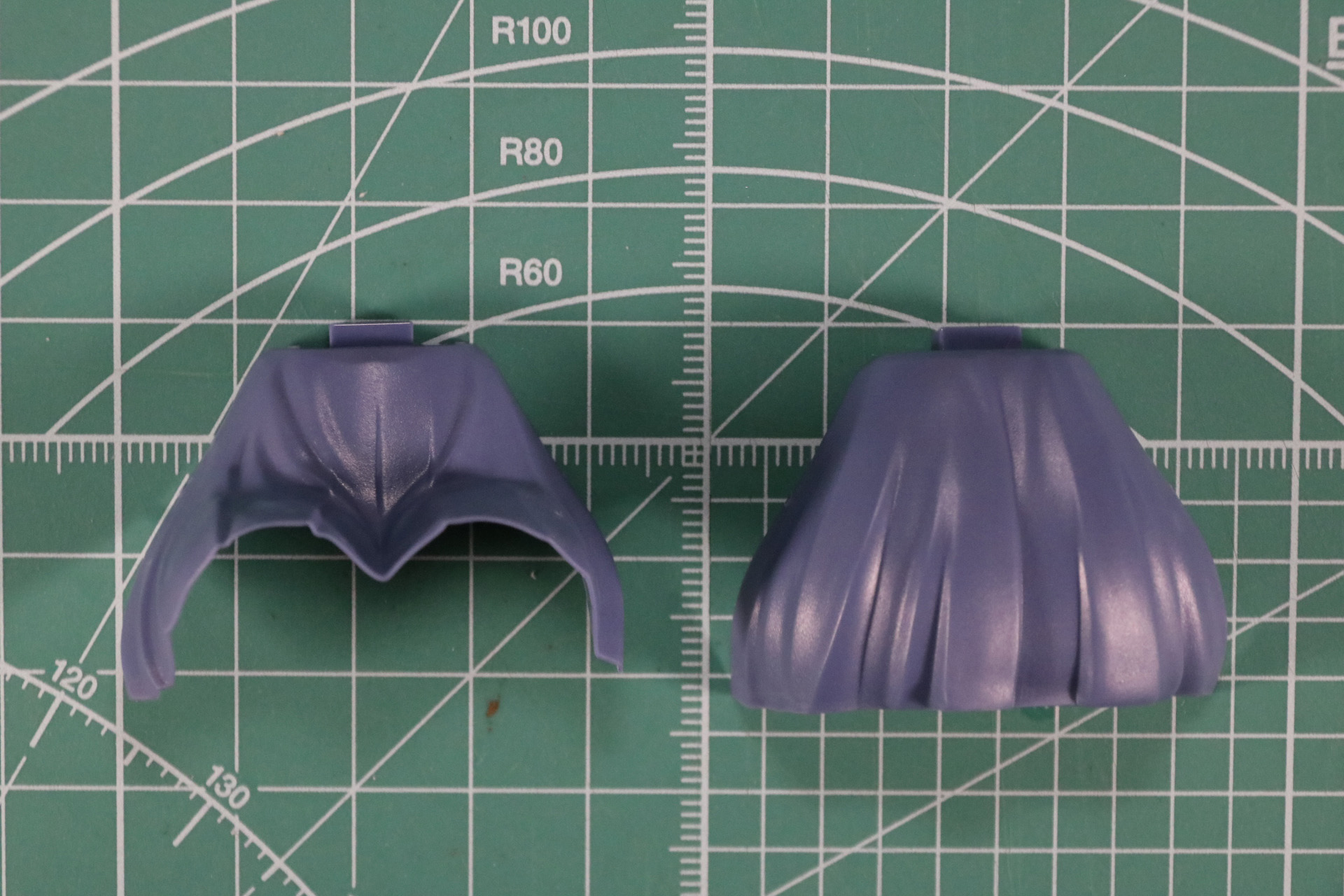 ショートスカート（座り）