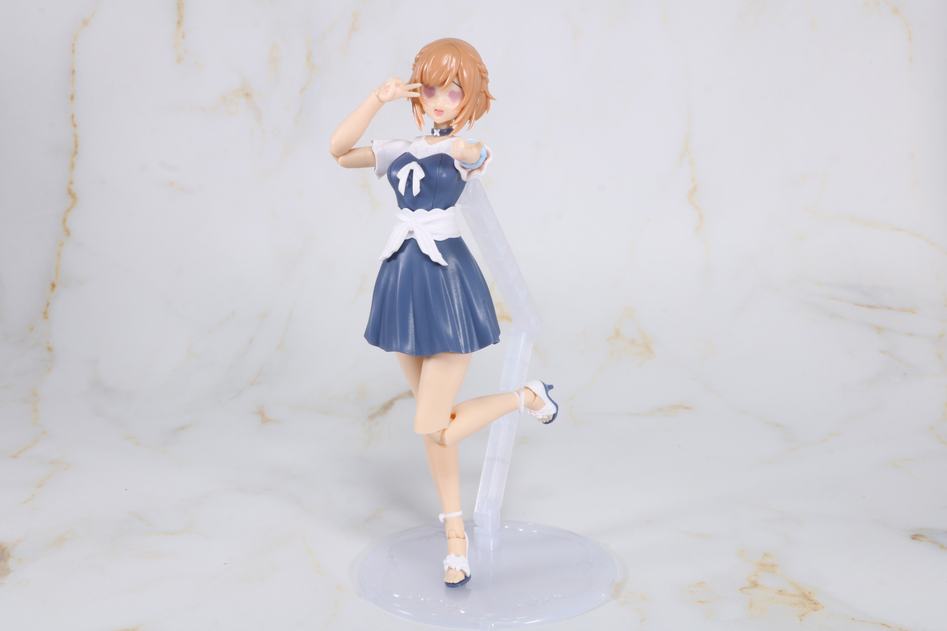 テンションMAXなポーズも楽しめる