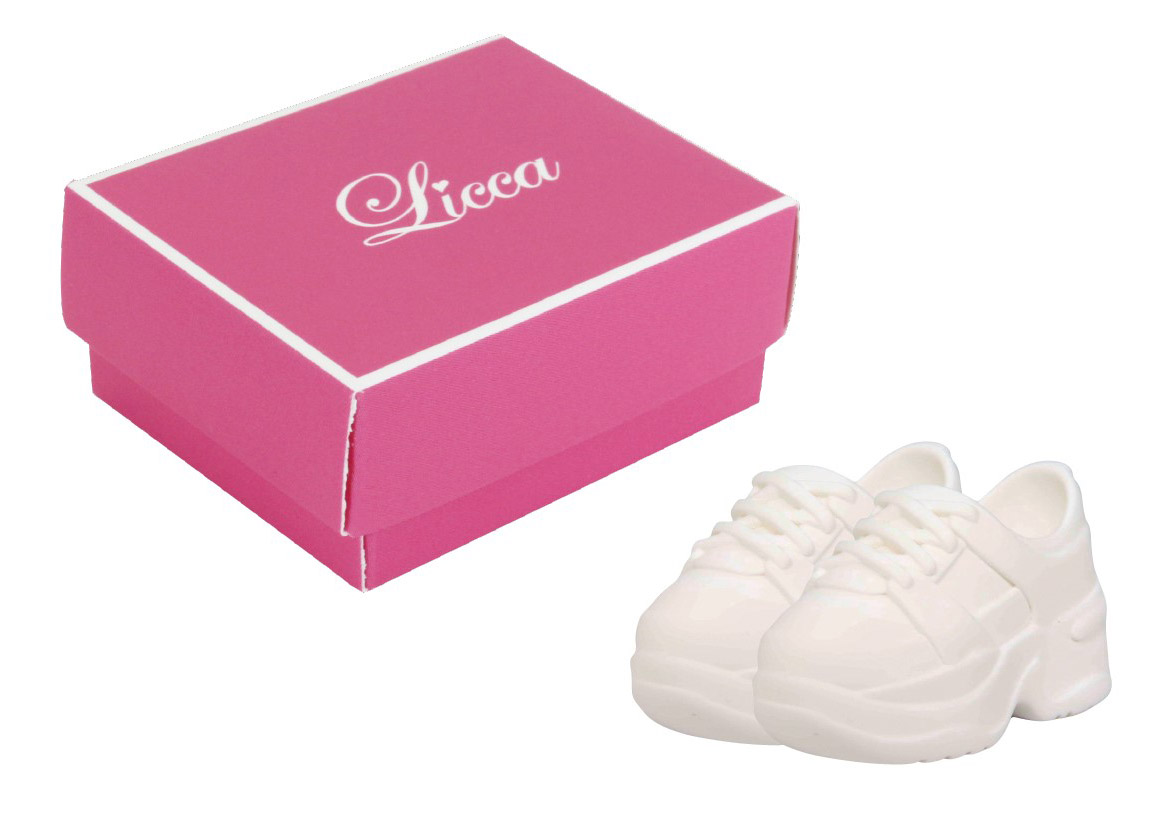 ALLホワイトスニーカー