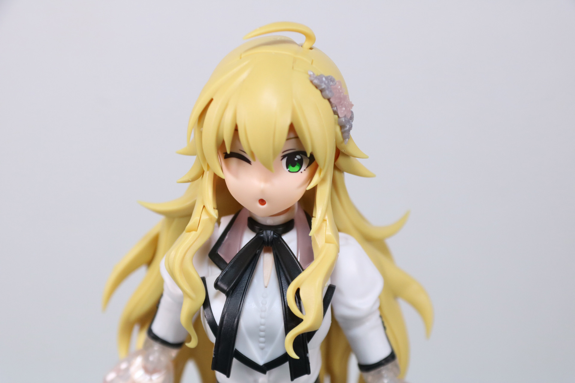 髪飾りありのヘアスタイル