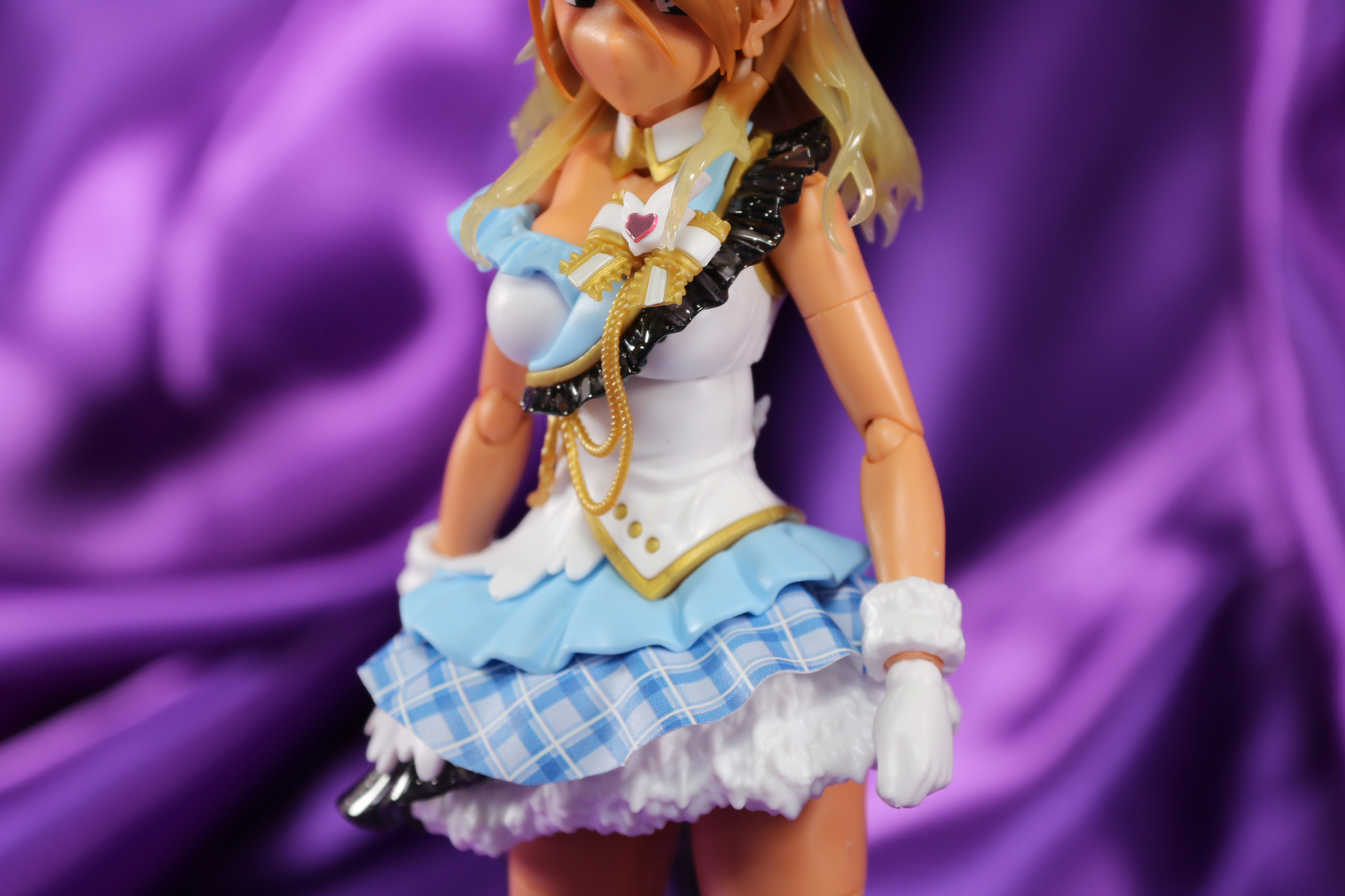 ビヨンドザブルースカイの衣装も細かく再現されている