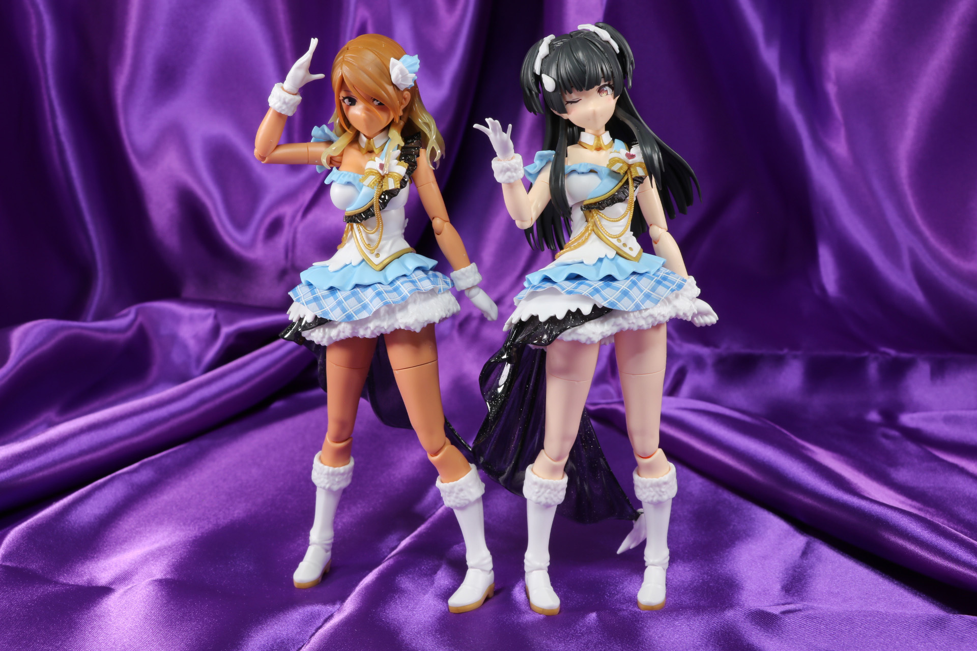 「和泉愛依」（左）＆「黛 冬優子」（右）によるパフォーマンス