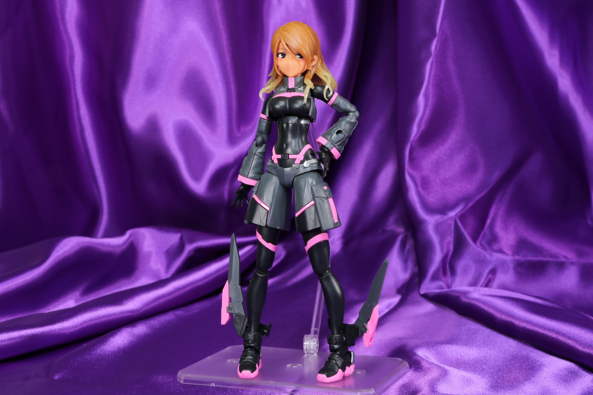 「30MS オプションボディパーツ アルファシスターズファンタズム2[カラーC]」との組み合わせ