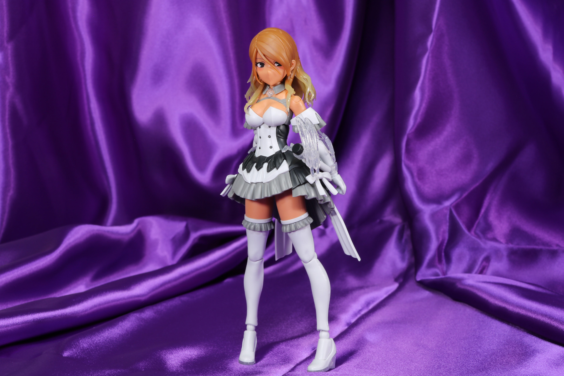 「30MS オプションボディパーツ アルファシスターズファンタズム2[カラーC]」との組み合わせ