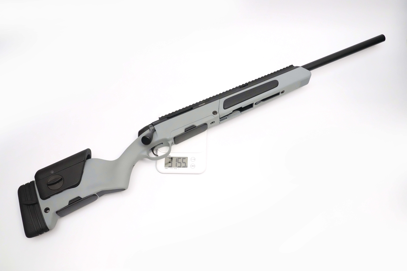 実測重量は本体のみで3,155g