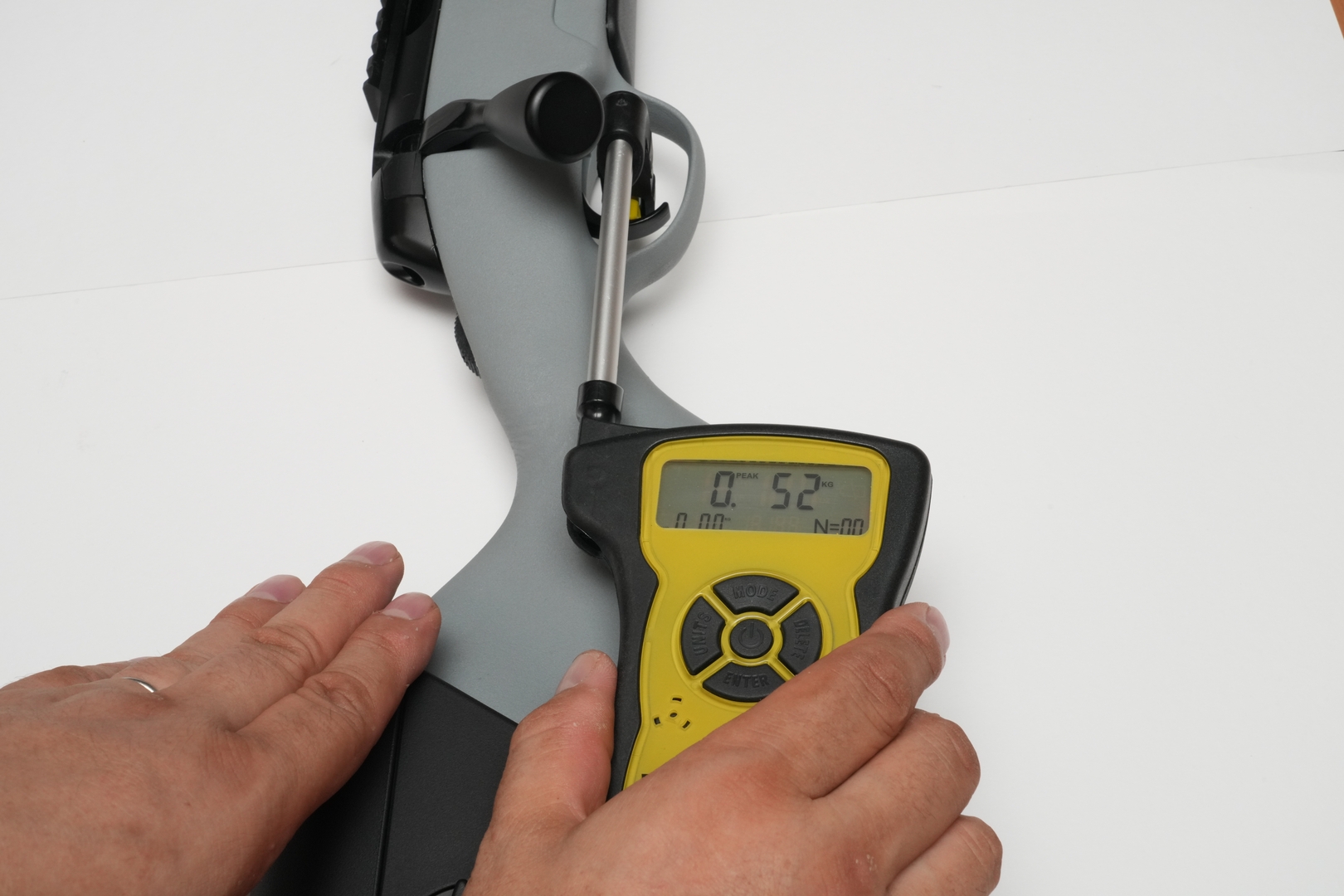 トリガープルは最大0.57kg、平均0.52kg、最小0.46kg