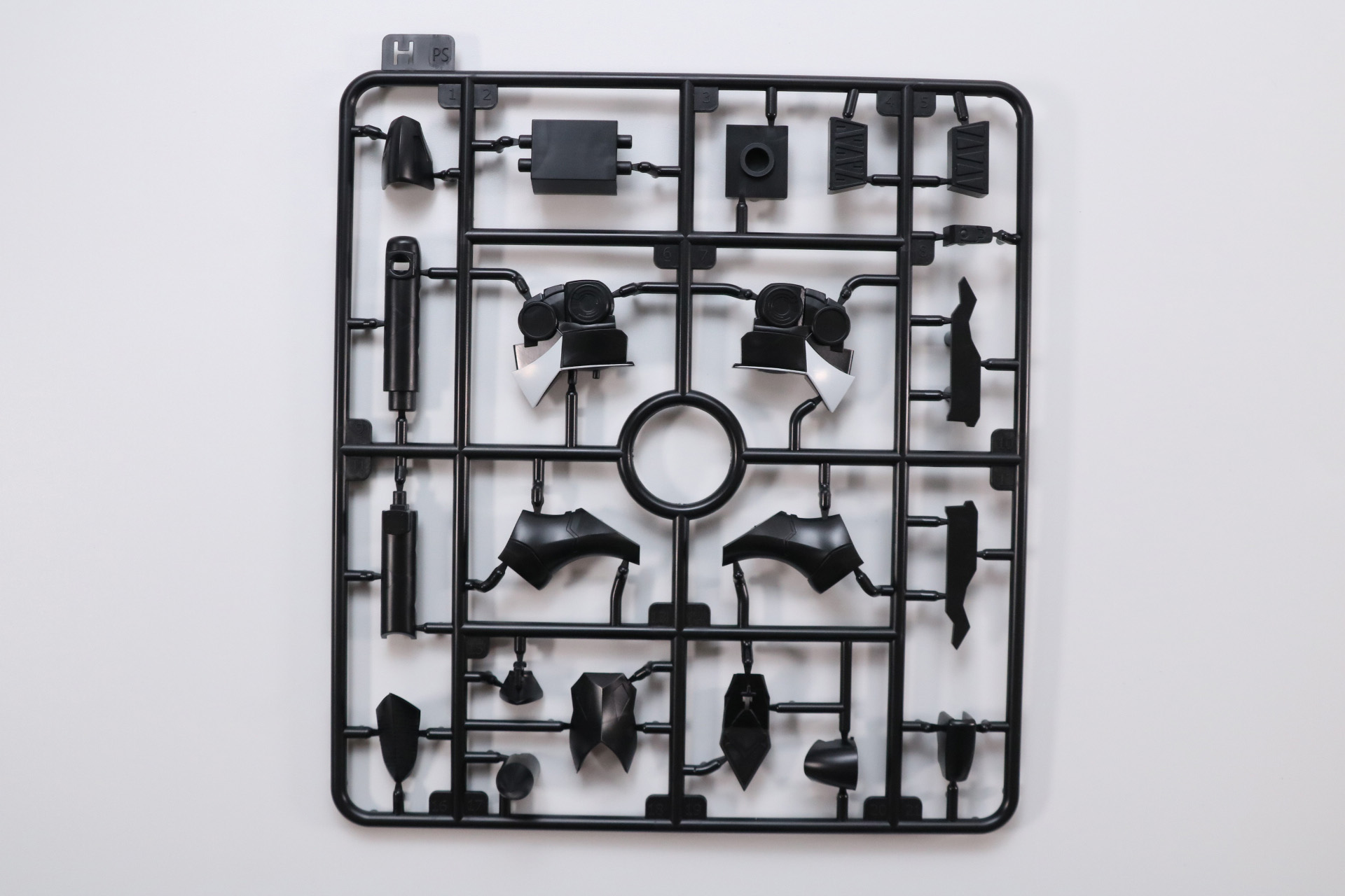 パーツG×2、Hパーツ×2