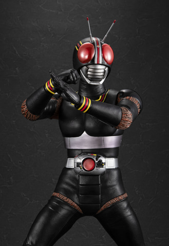 全高400mmの可動フィギュア「Ultimate Article 仮面ライダー