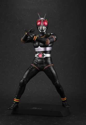 ダイ ✨仮面ライダーBLACK フィギュア 全高400mmの可動フィギュア「Ultimate Article 仮面ライダー