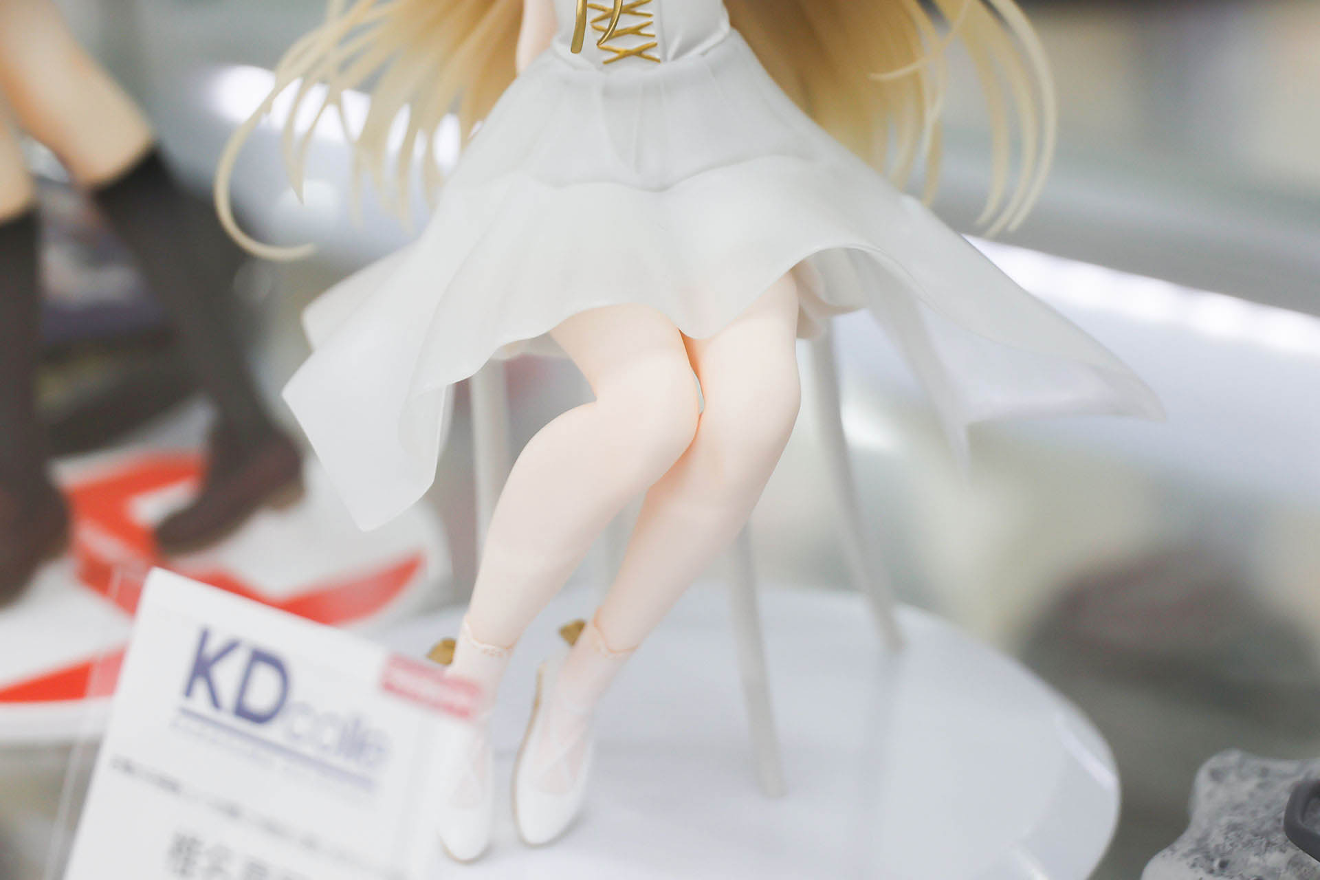 チュールスカートは透明感のある見た目になっている