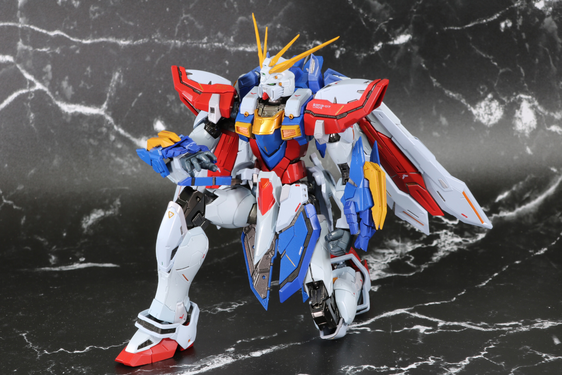 片膝立ちも可能