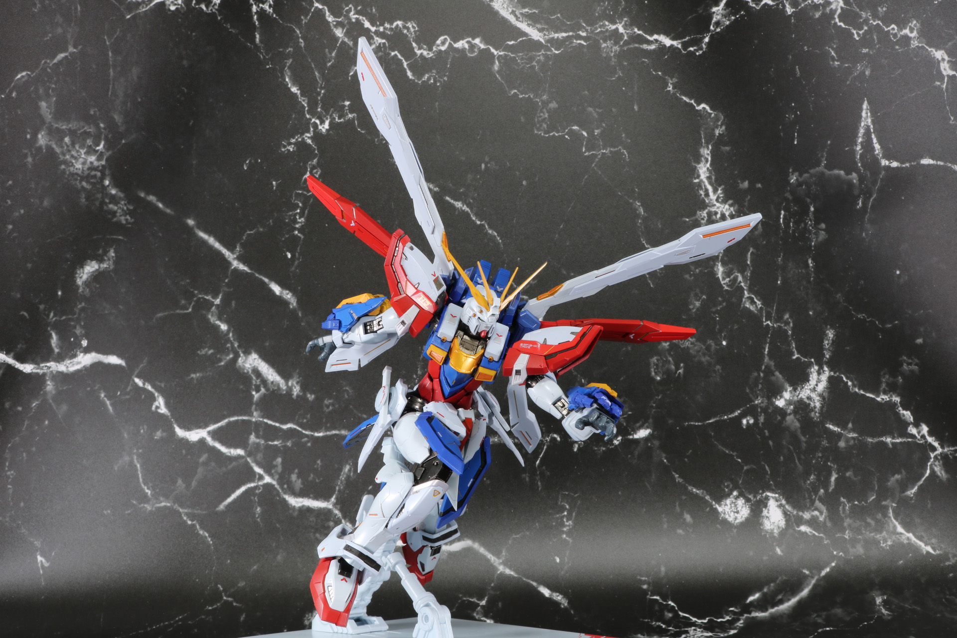 前のめりのダッシュポーズ