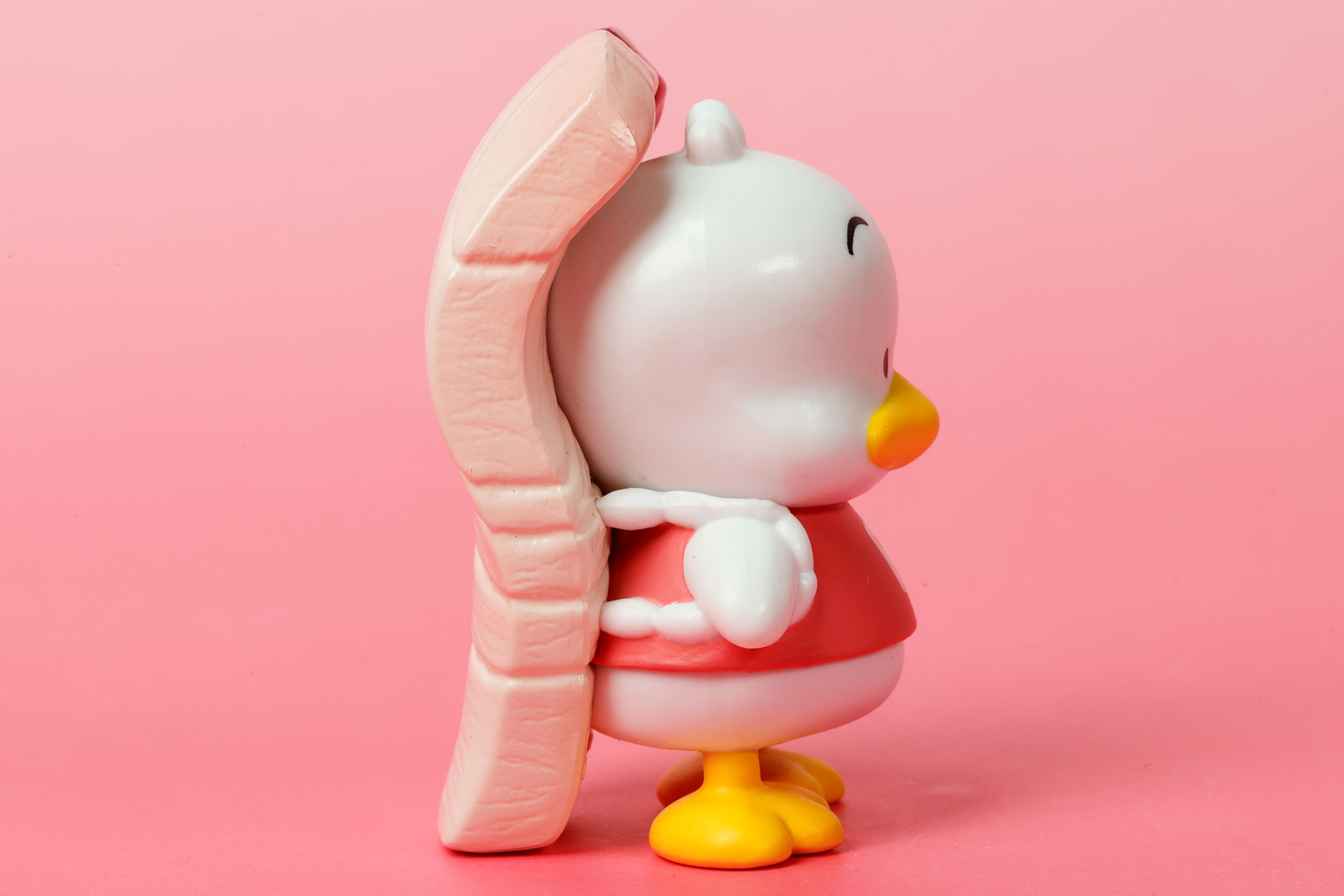 フィギュアとしても安定して立てておくことができる