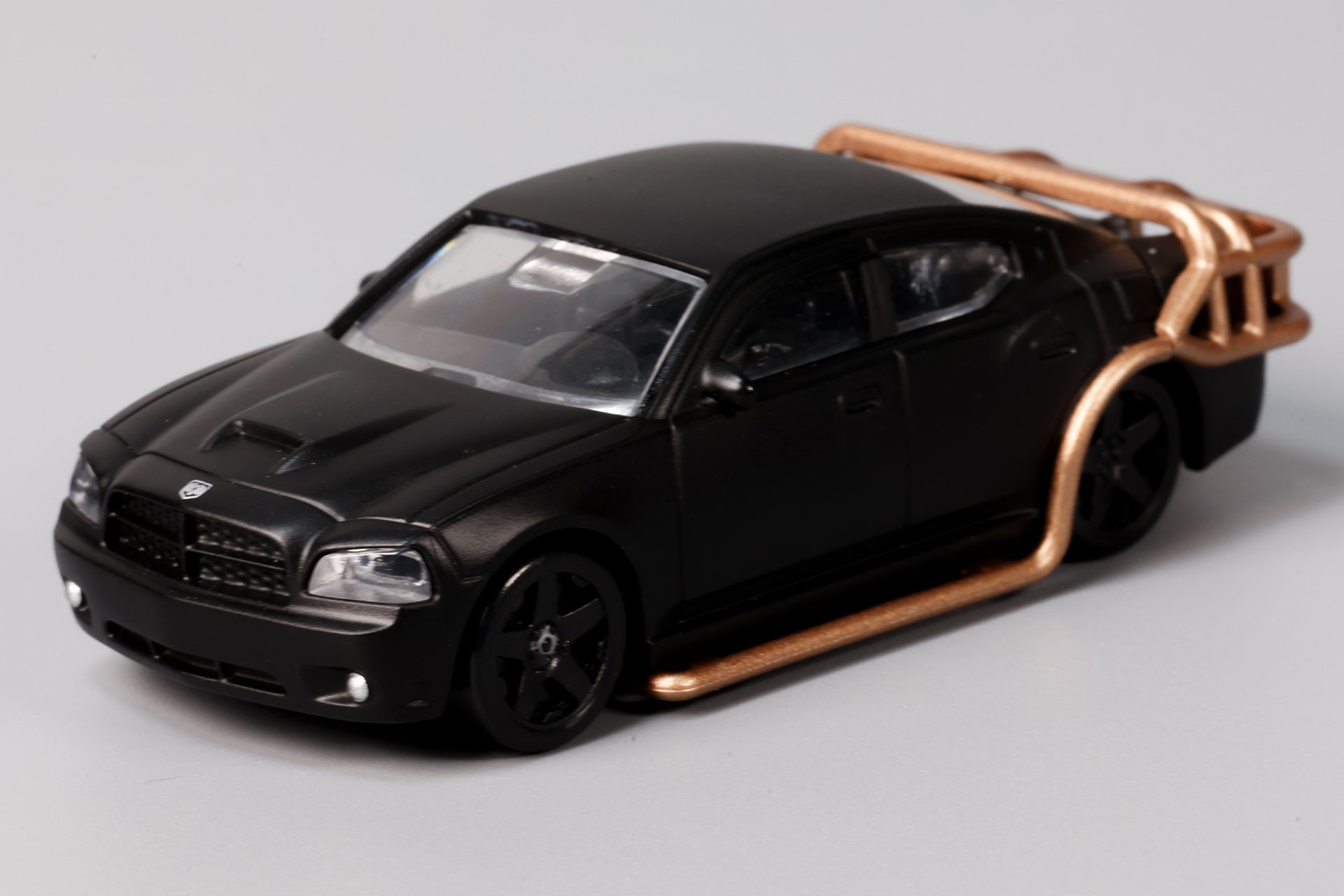 付属の車両自体は「+ロゴパーツ」のものと同じだ