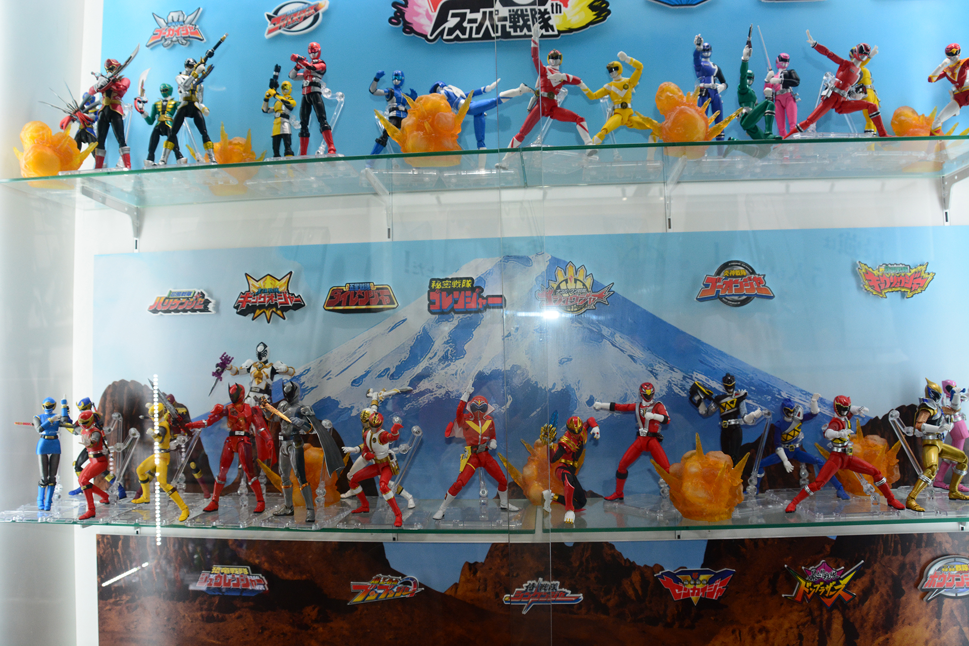 戦隊ヒーロー集合