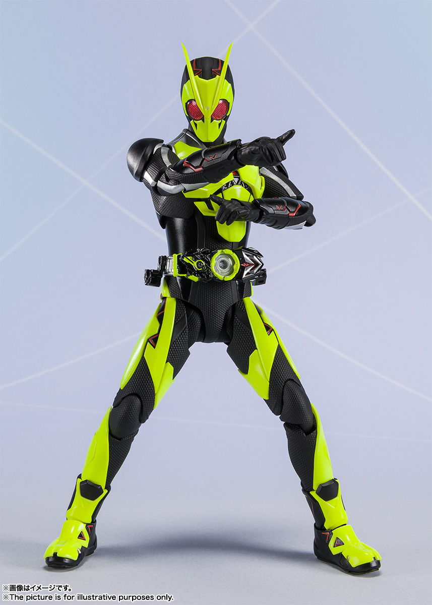 作中の姿を忠実に再現した「S.H.Figuarts 仮面ライダーゼロワン ライジングホッパー」。比較することでアレンジ具合がわかるだろう