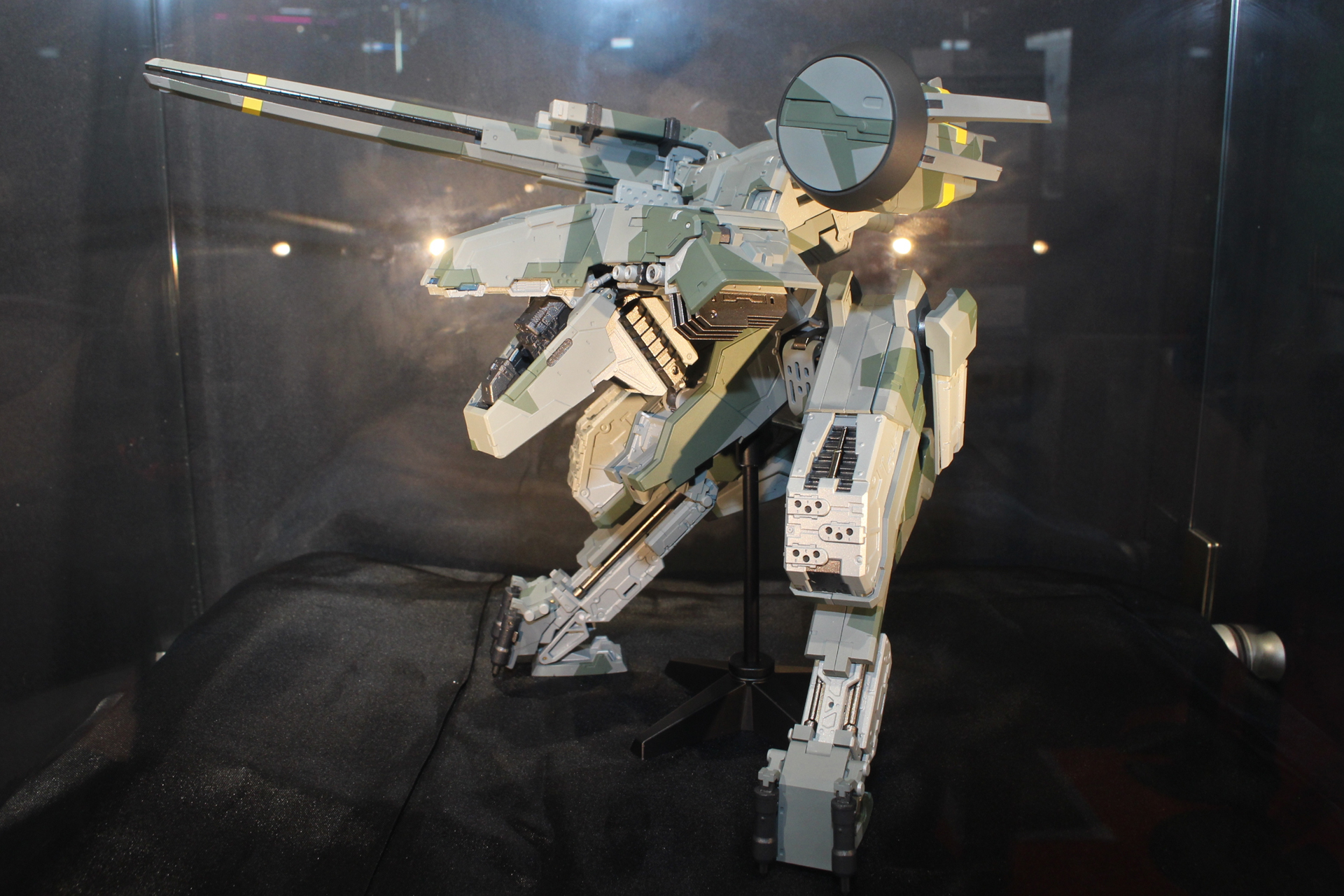 「超合金 メタルギアREX」。2026年2月発売予定。価格は33,000円