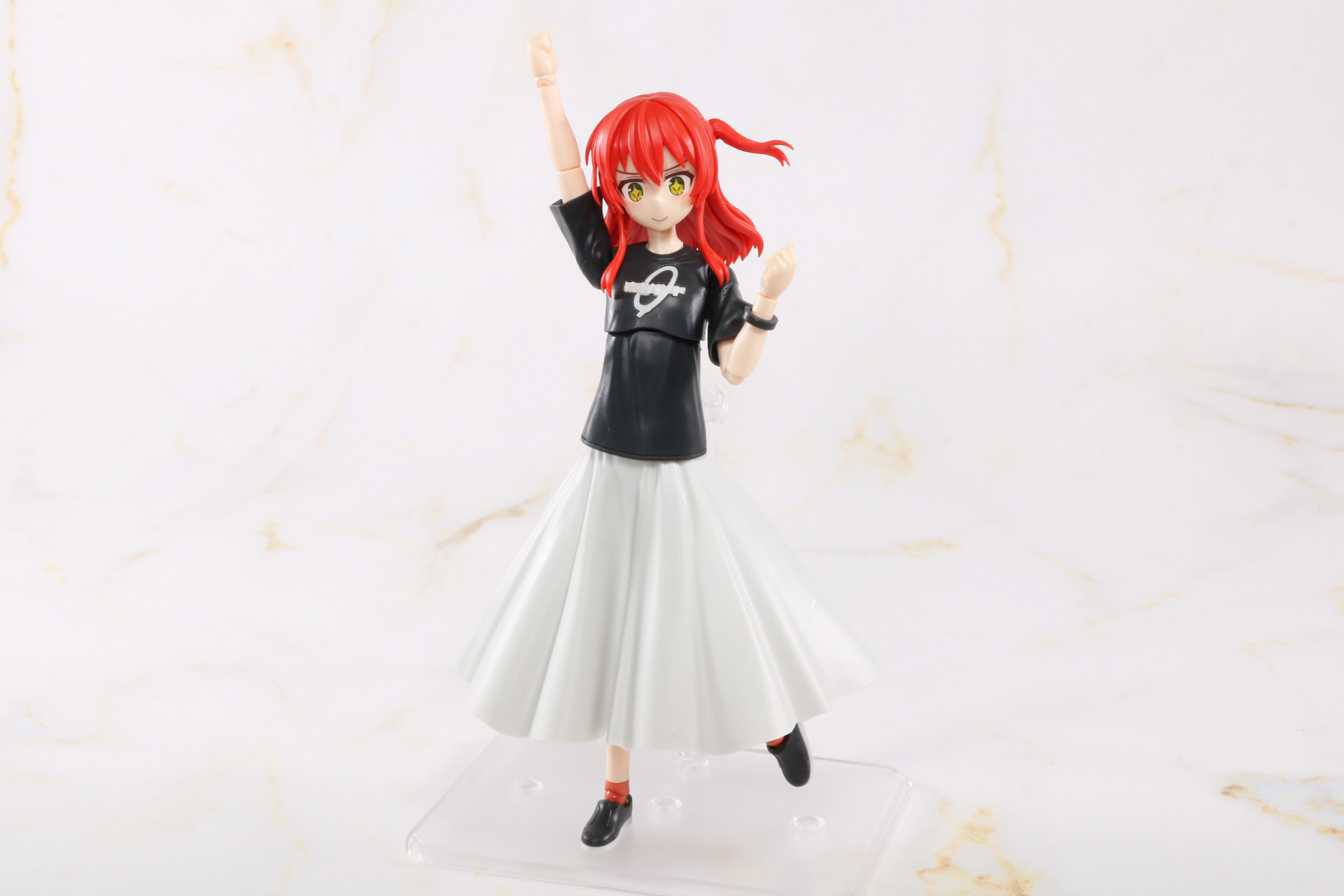 「キターン！」としたアグレッシブなポーズ