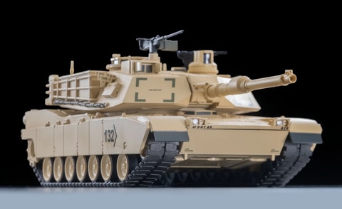 未使用 1/35 戦車 エイブラムス E75 フラックパンツァー おまけ付 未使用 1/35 戦車 エイブラムス E75 フラックパンツァー おまけ