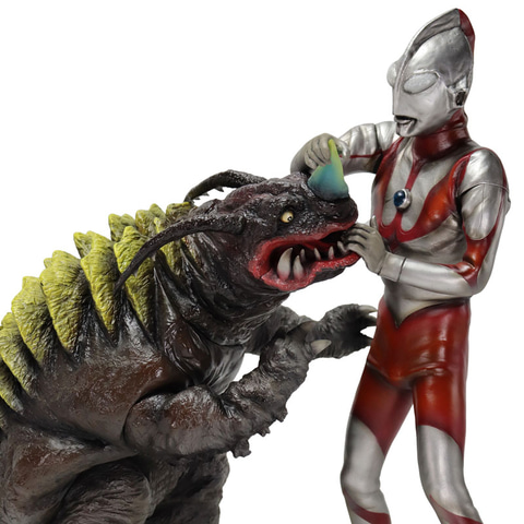 激闘を再現！ CCP、フィギュア「1/6特撮シリーズ ウルトラマン