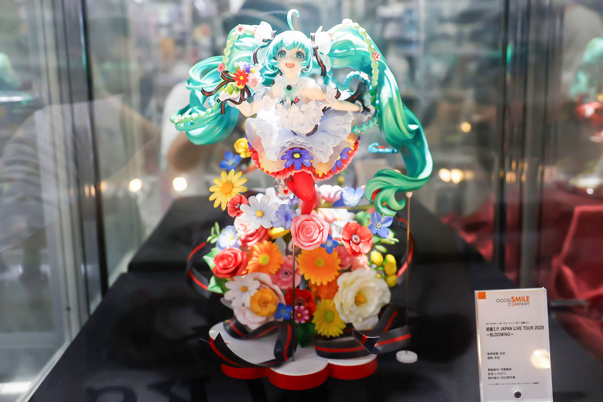 米山舞氏が手掛けたキービジュアルを再現！