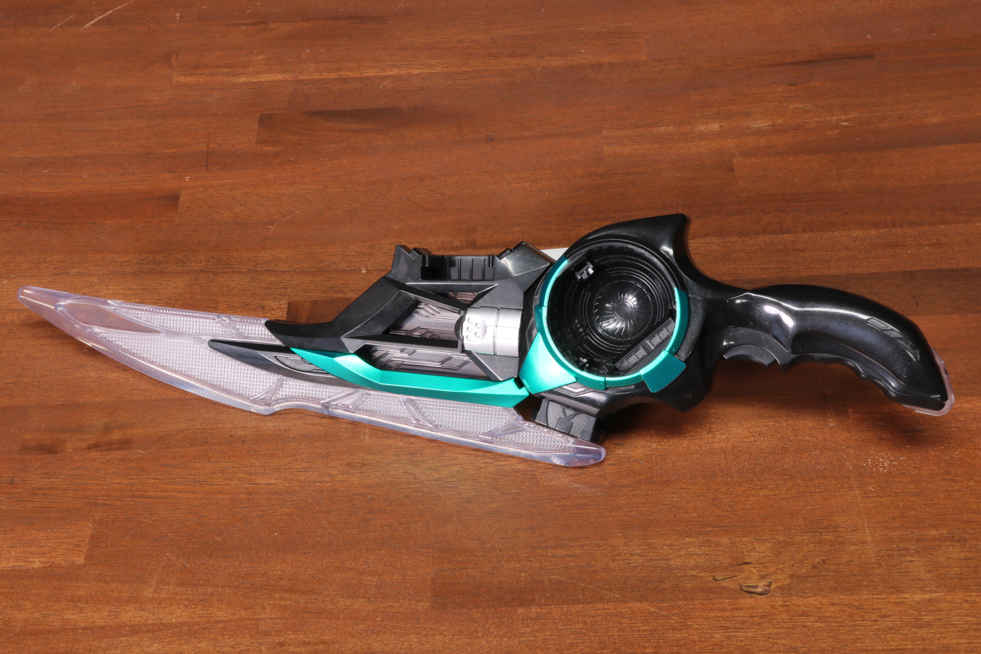 DXブレイカムゼッツァー ソードモード