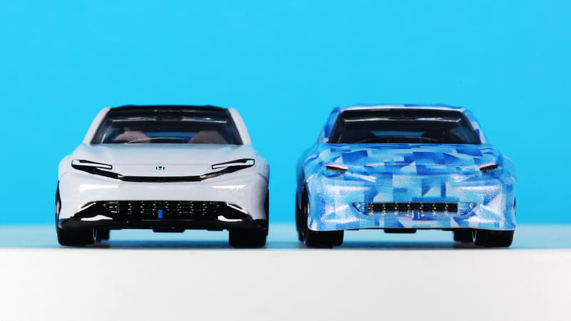 実車と同時にトミカも発売、これはうれしい！