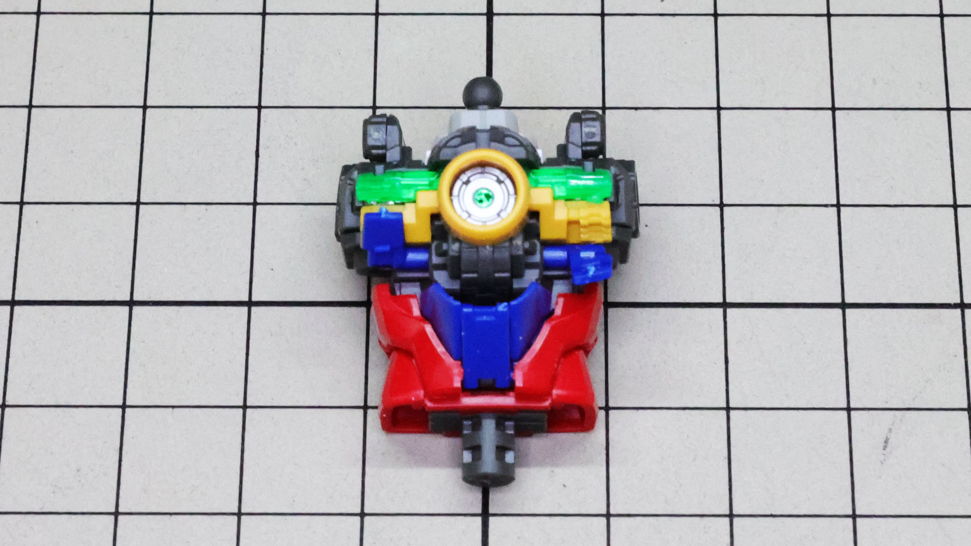 胸部インテークカバーは開閉できます！