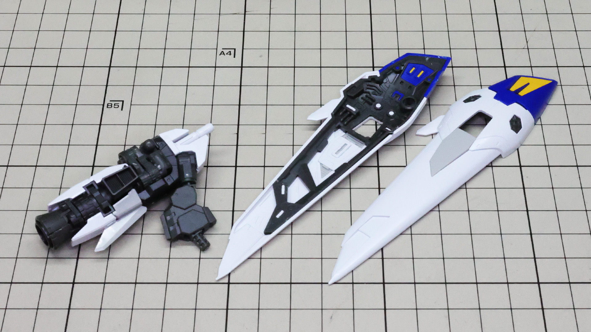 ウイングガンダムゼロ本体とドッキング！