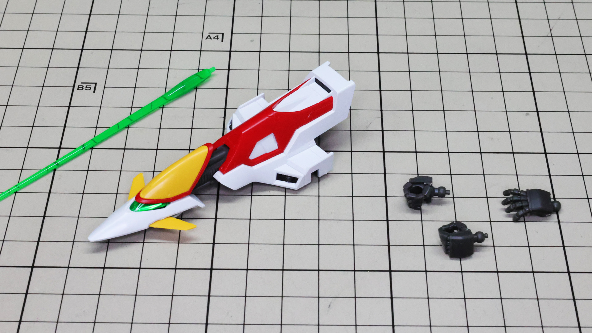 そのハンドパーツも組んで任務完了！