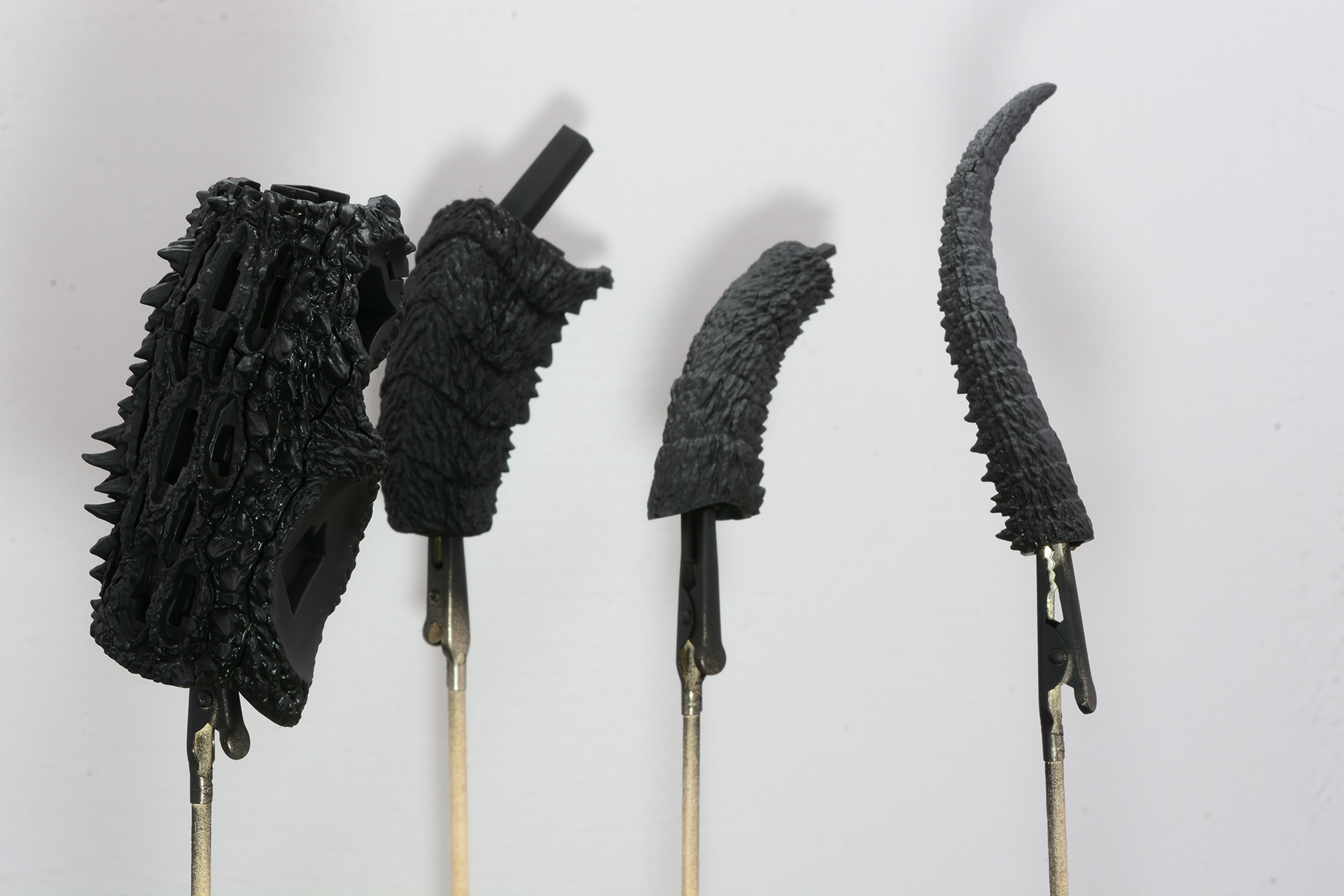 つや消し黒のスプレー塗装