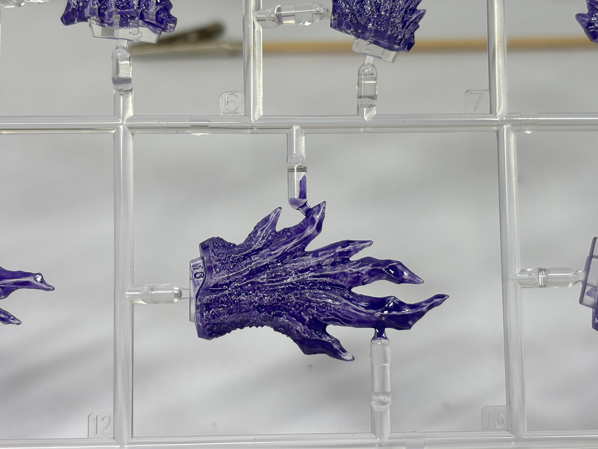 ディテールもしっかり残る。塗料の濃淡が独特の質感が楽しい