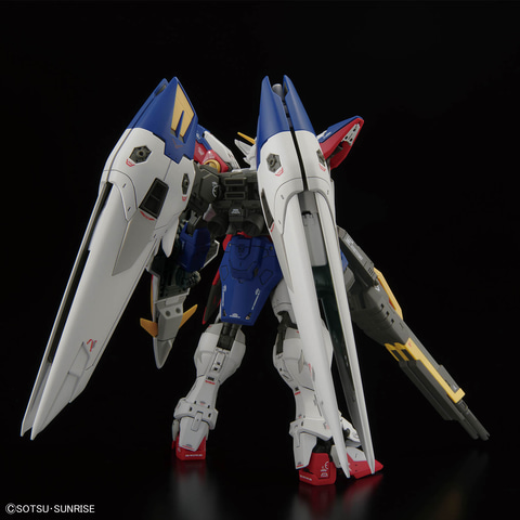新機動戦記ガンダムW」よりガンプラ「RG 1/144 ウイングガンダム