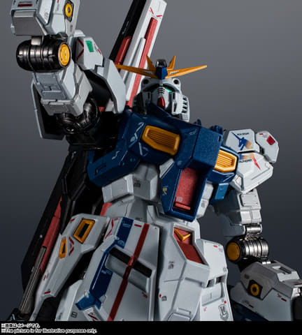 超合金RX-93ff νガンダム ガンダムSide-f限定 GUNDAM SIDE-F」販売商品「超合金 RX-93ff νガンダム」が10月4日
