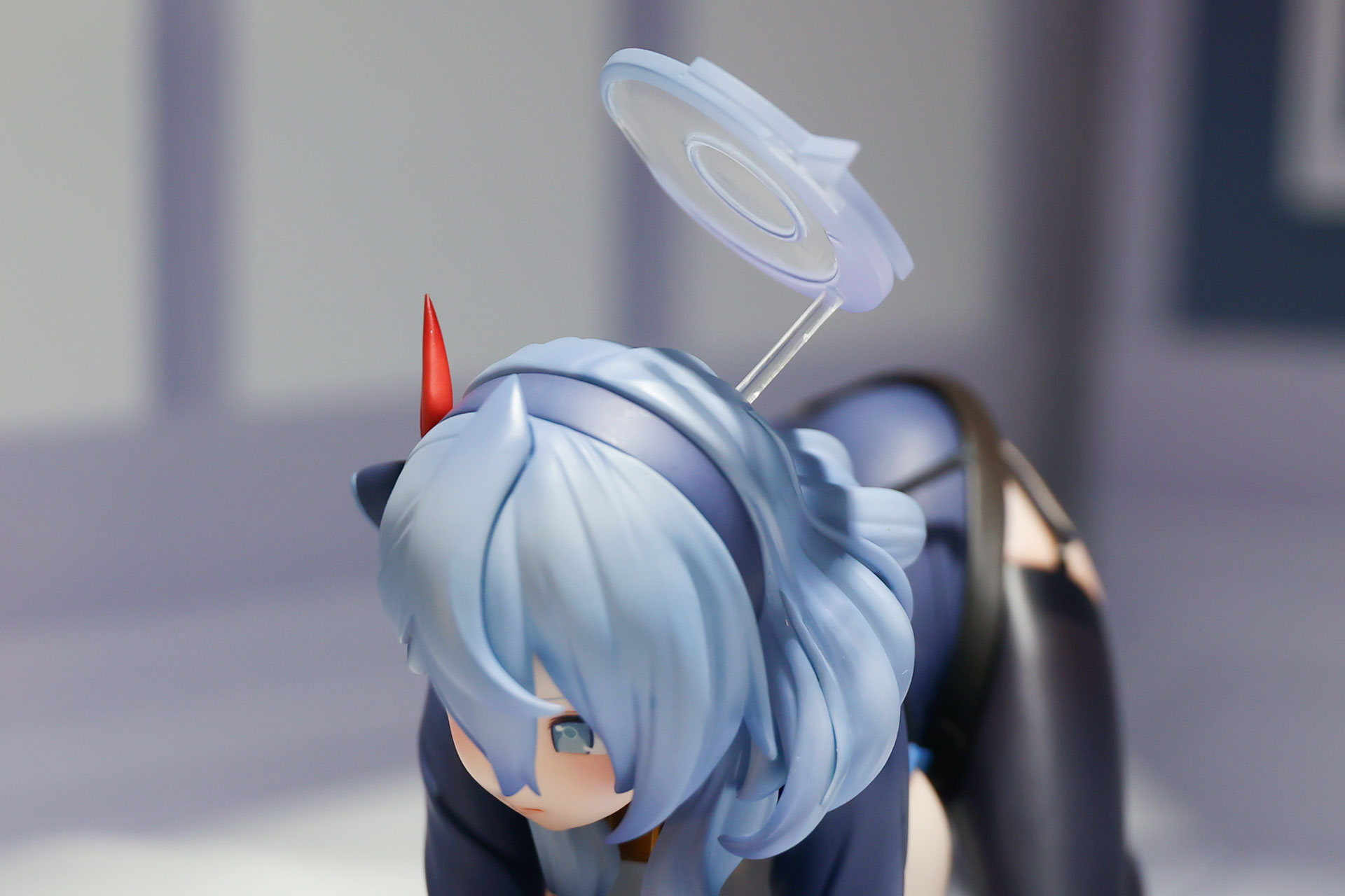 おなじみのヘイローも頭の上に浮かんでいる