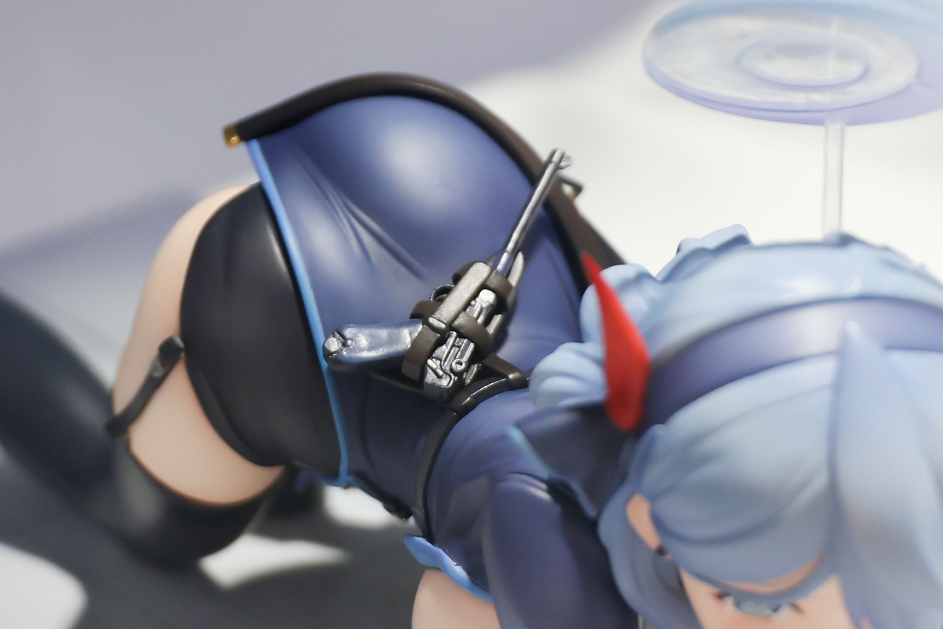 愛銃「ホットショット」も再現