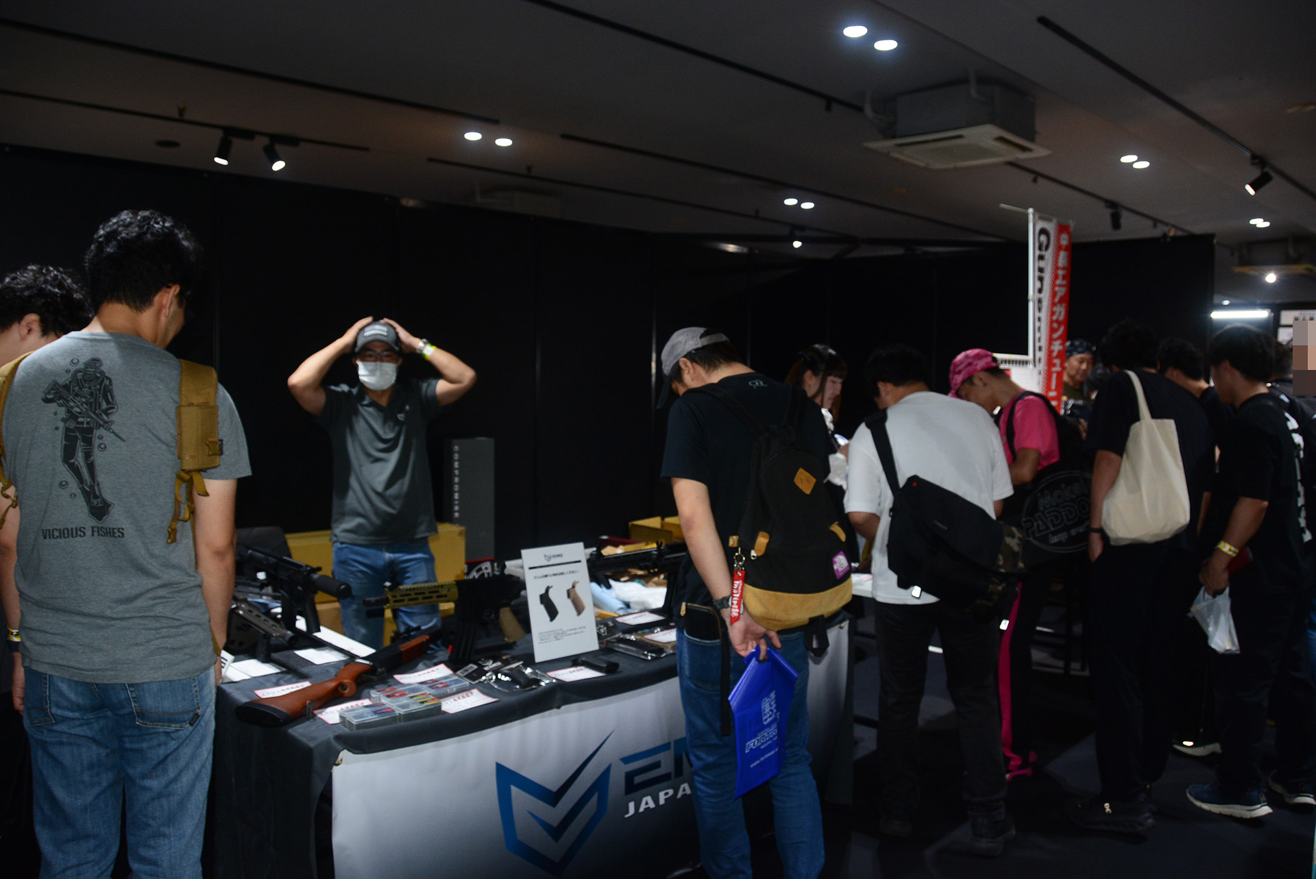 他にも様々な商品が展示・販売された