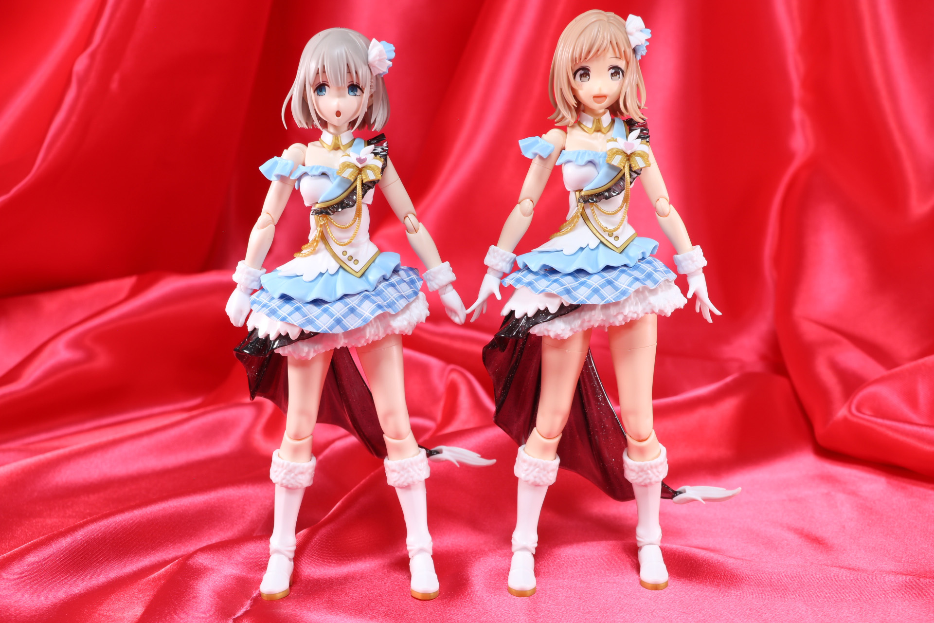 別売りの「30MS 櫻木真乃」（右）と比較